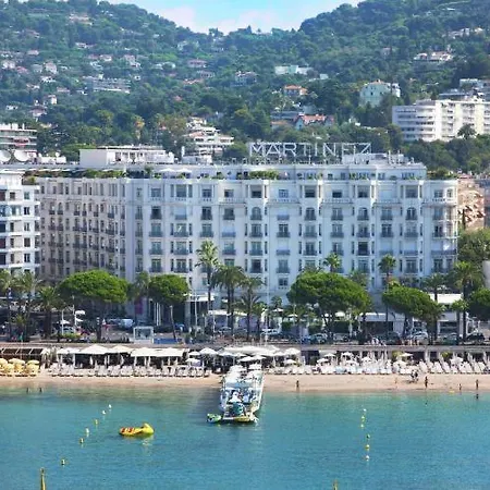 La Reale 2 Beds Croisette Beaches Sea View Parking Free * Cannes